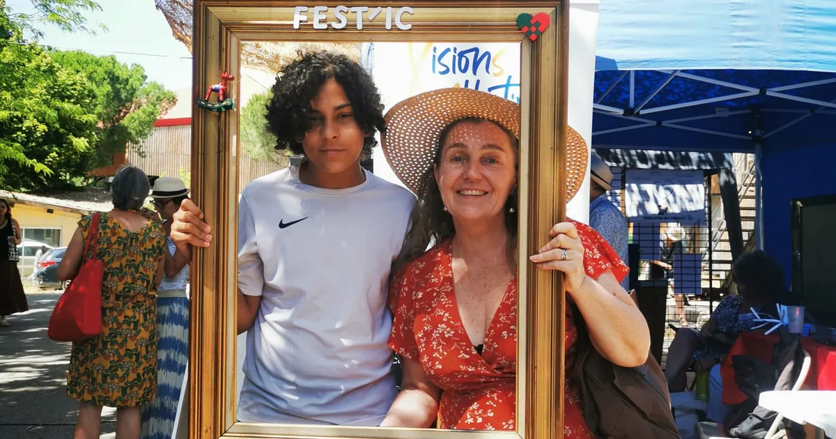 Sophie Lalanne et son fils Siloé au FEST'IC, festival de l'intelligence collective à Aix-en-Provence